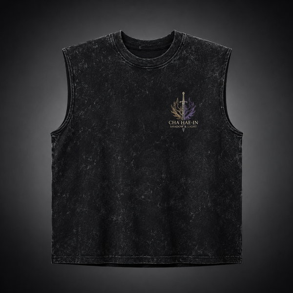 Washed black tank top with Cha Hae-In & Sung Jin-Woo Solo Leveling Shadow And Light graphic – photo 2