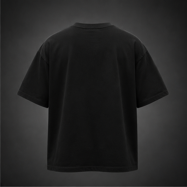 Black t-shirt with Kafka Hibino Kaiju No. 8 Story And Art graphic – photo 1