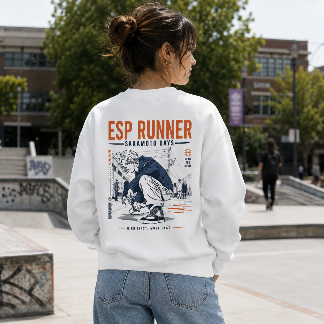 White sweatshirt with Shin Asakura Sakamoto Days Esp Runner graphic – photo 3
