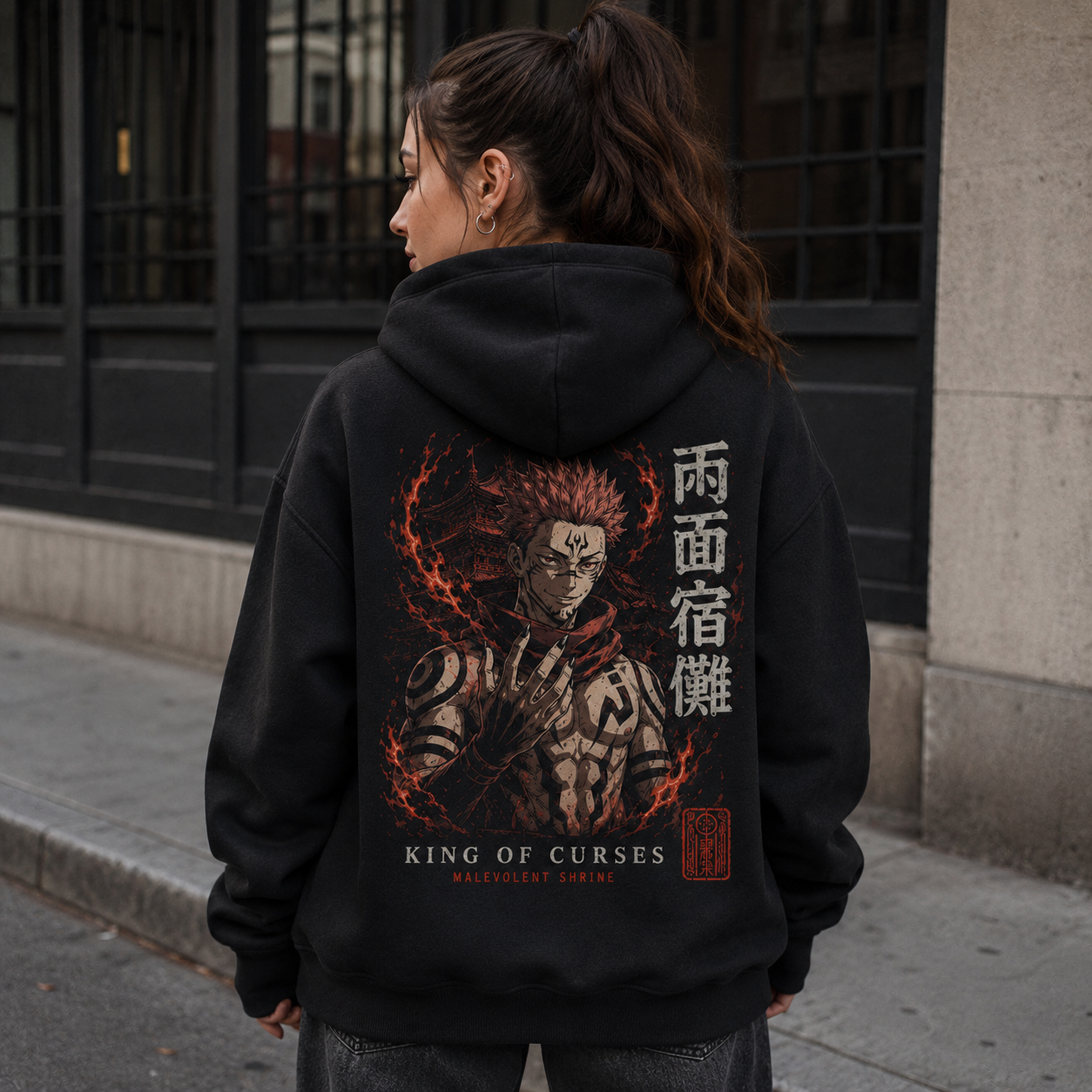 Black hoodie with Sukuna Jujutsu Kaisen King Of Curses graphic – photo 3